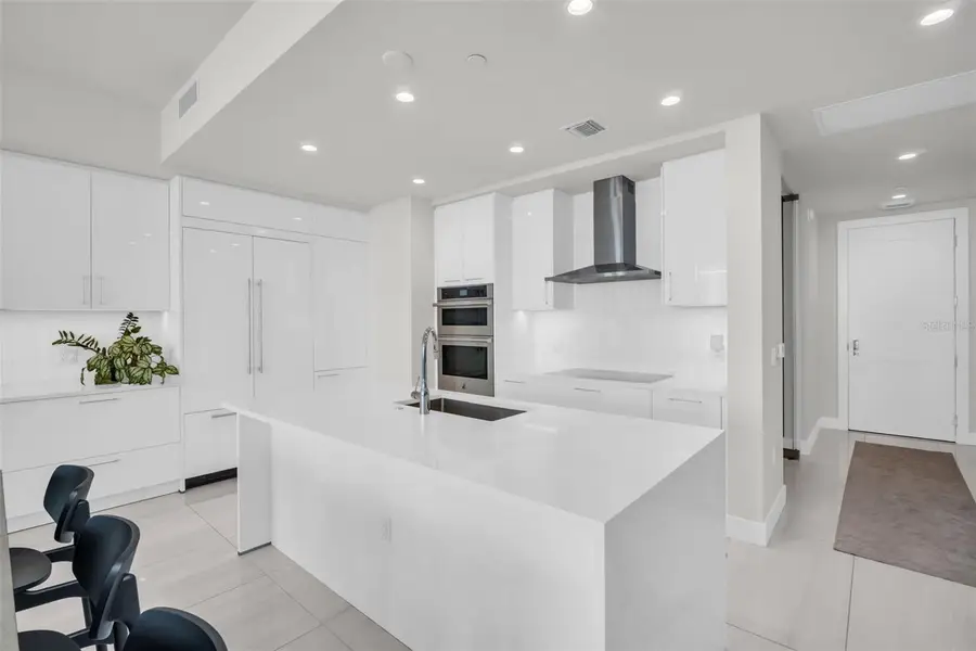 301 1st Street S #1205, Saint Petersburg, FL 33701 - Image #3