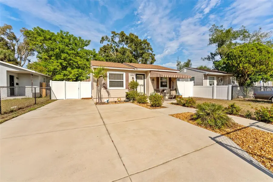 3929 10th Avenue S, Saint Petersburg, FL 33711 - Image #3