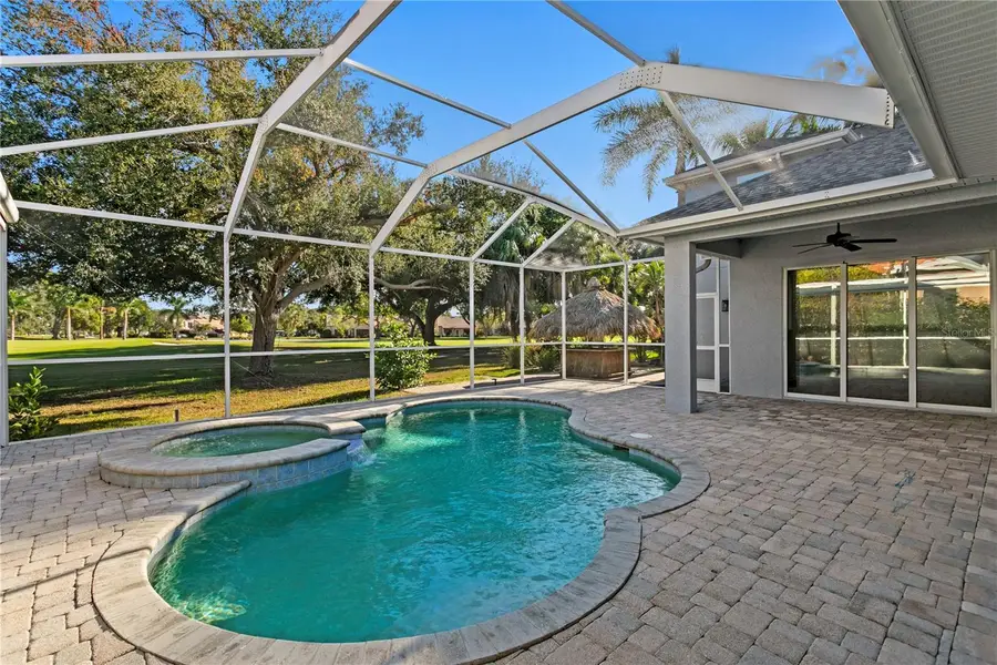 1220 Royal Palm Drive S, Gulfport, FL 33707 - Image #3