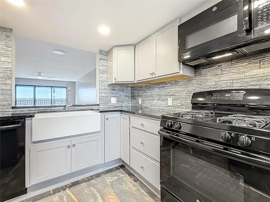 5400 Park Street N #607, Saint Petersburg, FL 33709 - Image #2