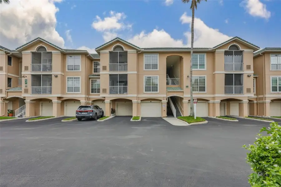 2305 Bay Club Circle #2305, Tampa, FL 33607 - Image #2