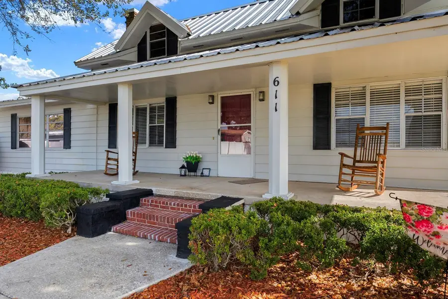 611 N Wiggins Road, Plant City, FL 33566 - Image #2