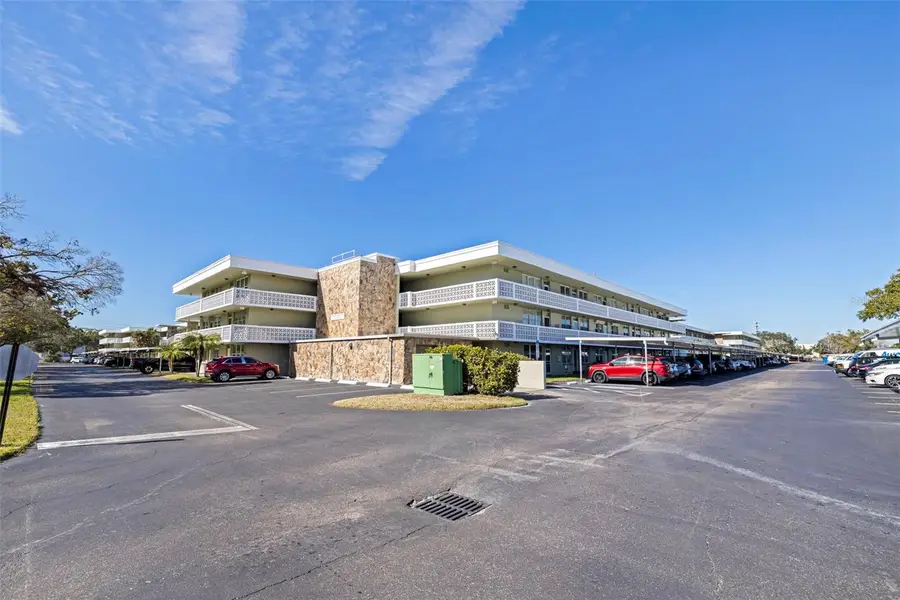 4890 Bay Street Ne #330, Saint Petersburg, FL 33703 - Image #2