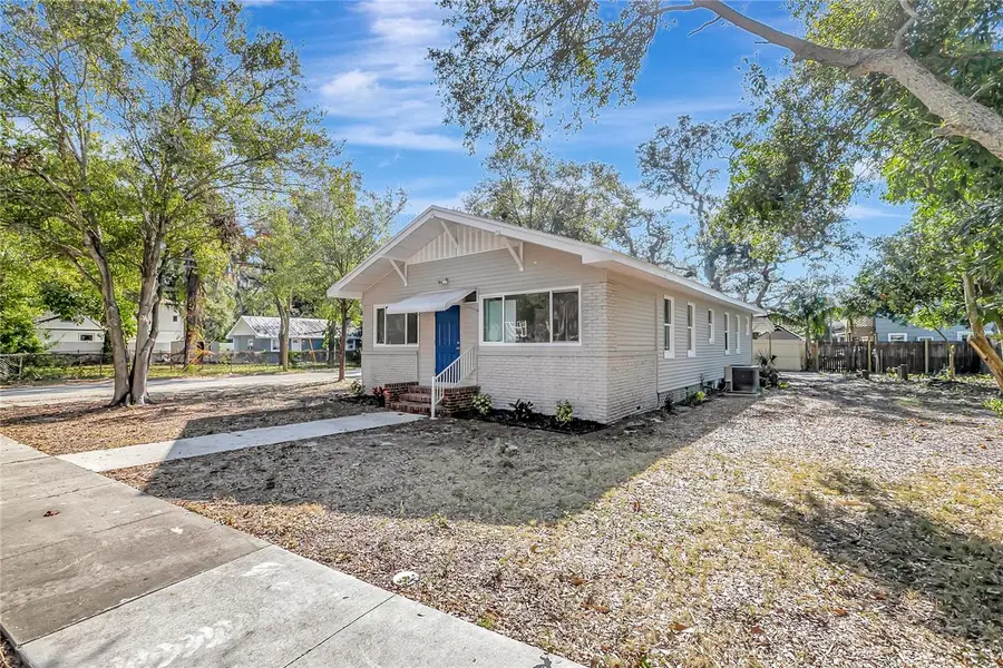 703 16th Street Nw, Largo, FL 33770 - Image #2