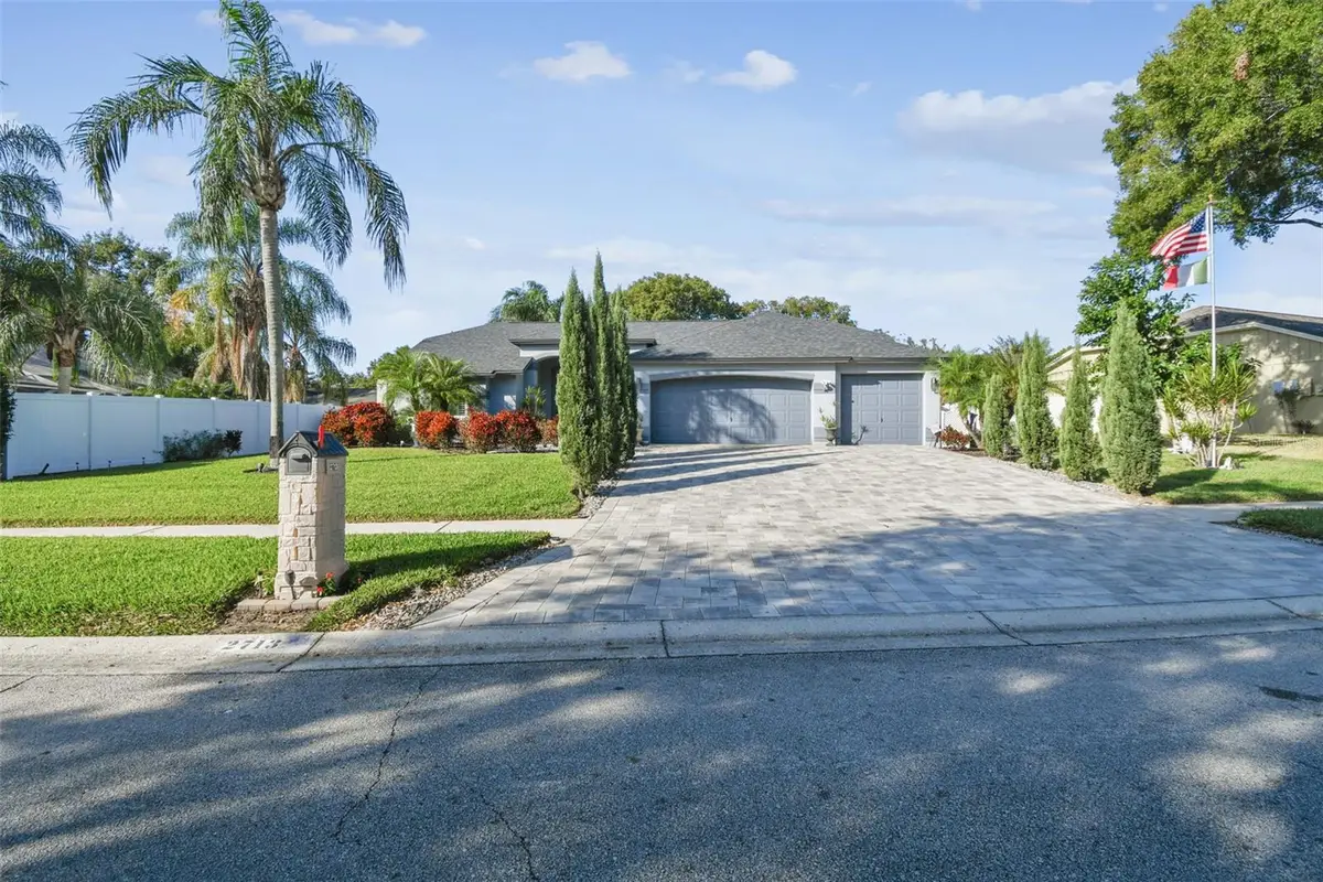 2713 Crestfield Drive, Valrico, FL 33596 - Image #1