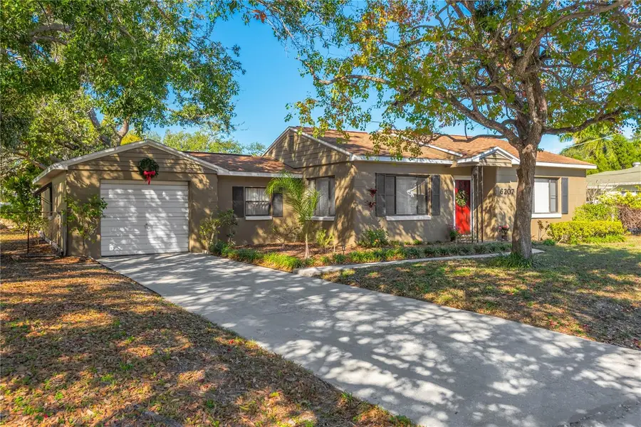 6207 S Kelly Road, Tampa, FL 33611 - Image #2