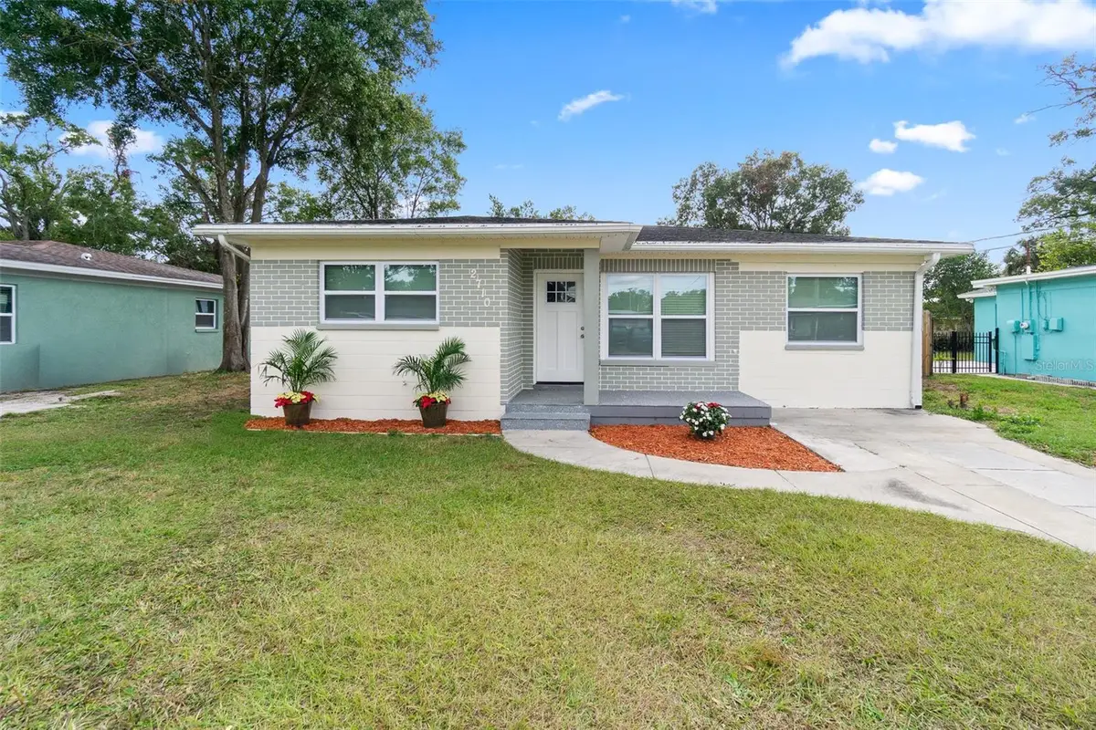 2710 W Nassau Street, Tampa, FL 33607 - Image #1
