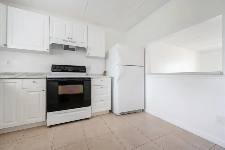 2860 Somerset Park Drive #103, Tampa, FL 33613 - Image #2