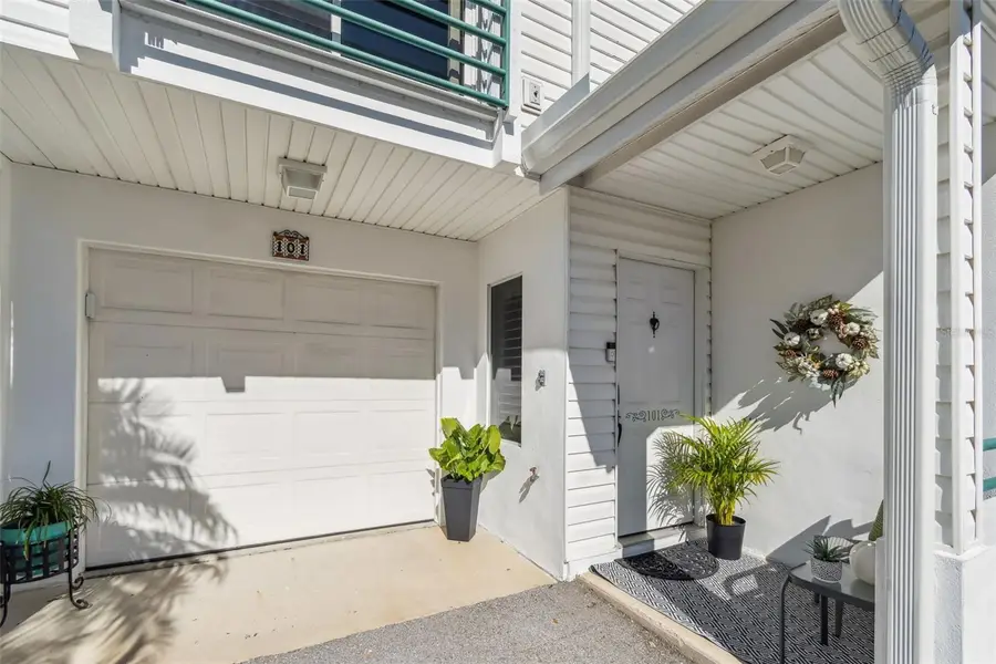 320 Island Way #101, Clearwater Beach, FL 33767 - Image #2