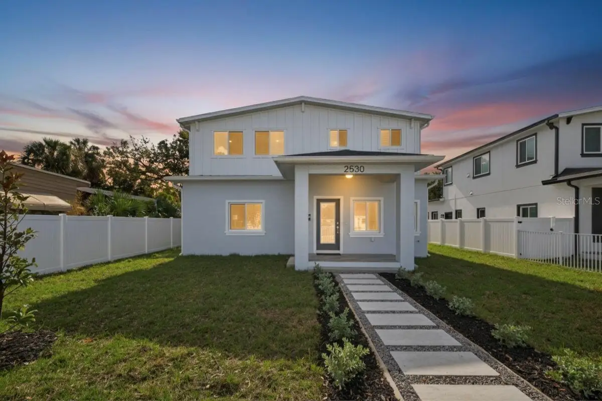 2530 34th Avenue N, Saint Petersburg, FL 33713 - #1