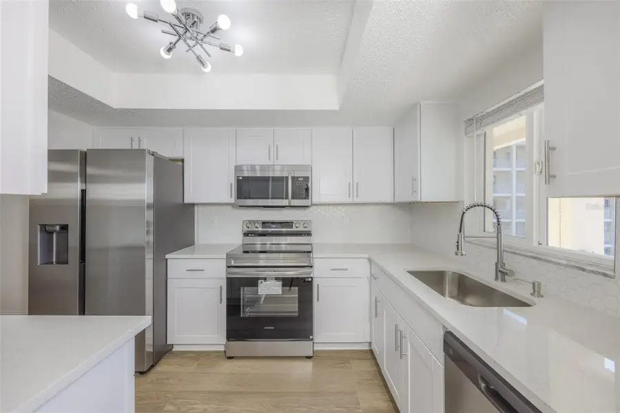 3656 Lake Bayshore Drive #319, Bradenton, FL 34205 - Image #3