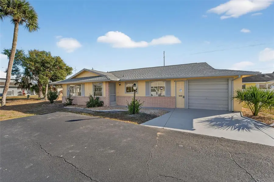 705 Churchill Place, Sun City Center, FL 33573 - Image #2