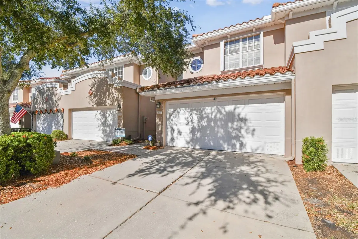 268 Valencia Circle, Saint Petersburg, FL 33716 - Image #1