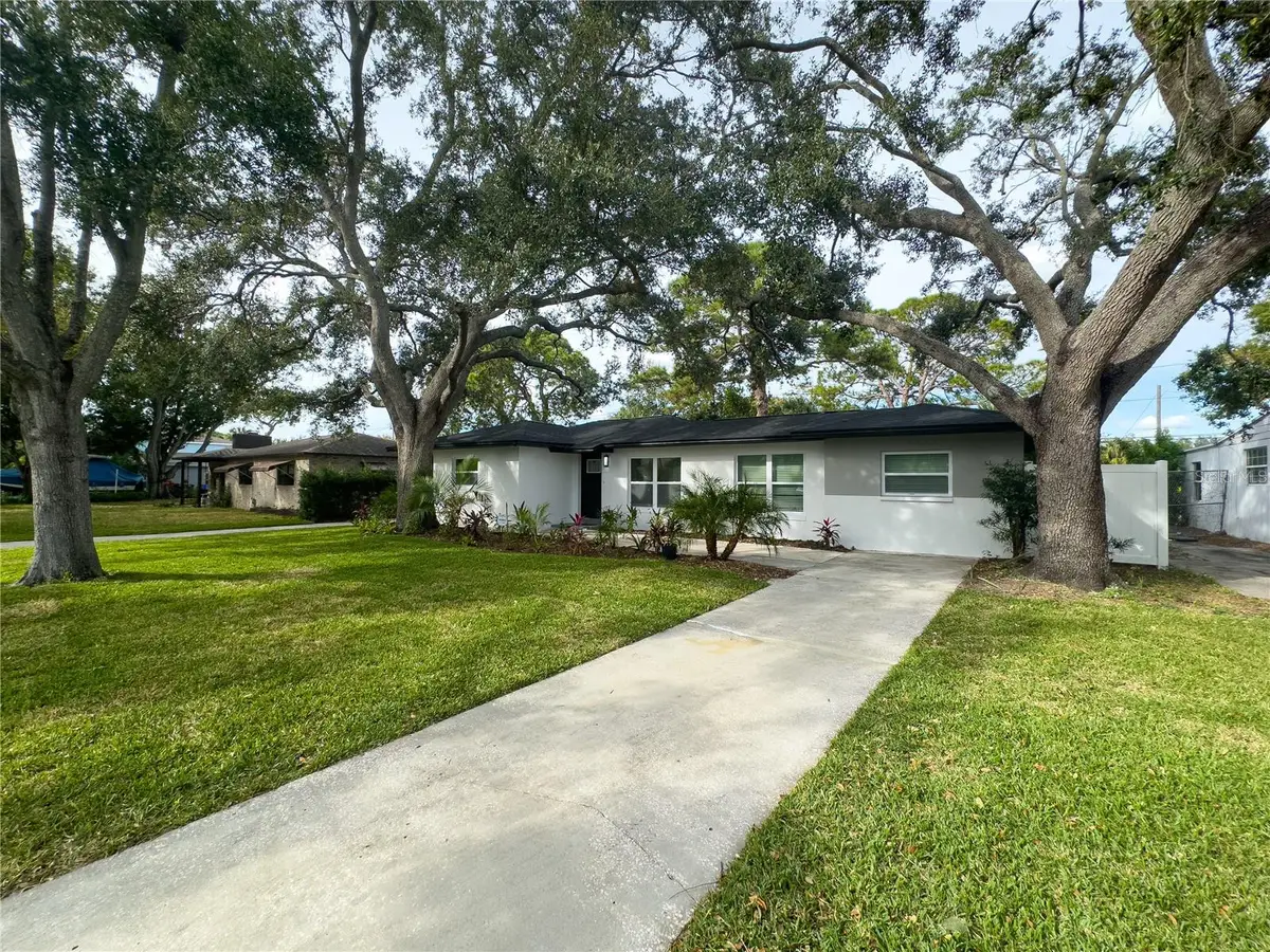 4105 W Knights Avenue, Tampa, FL 33611 - Image #1