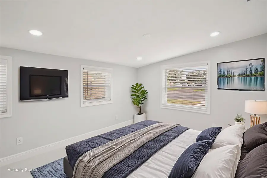 10120 Alambra Avenue, Tampa, FL 33619 - #3