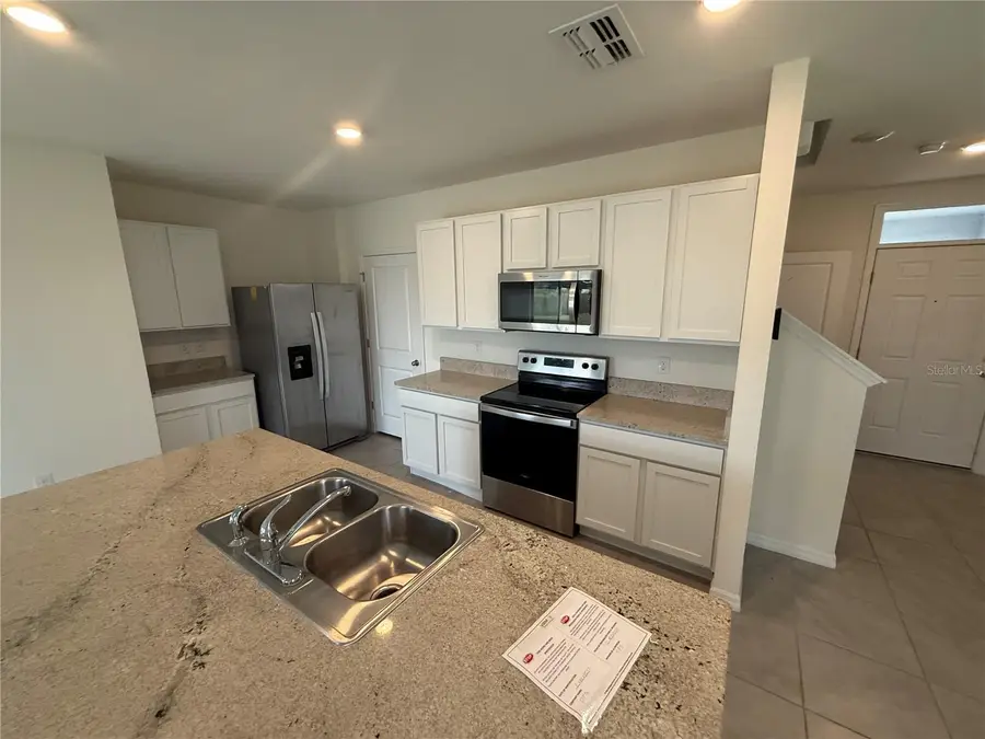 5643 Hollingworth Trail, Wesley Chapel, FL 33545 - Image #2