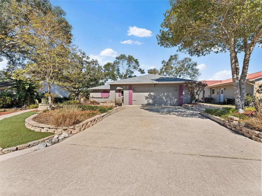 7118 Lexington Circle, Brooksville, FL 34602 - #2