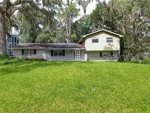 8301 N River Oaks Court, Tampa, FL 33617 - Image #1