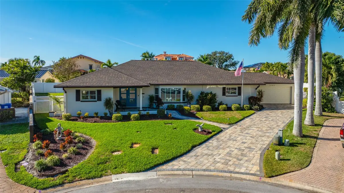 1101 80th Street Court S, Saint Petersburg, FL 33707 - #1