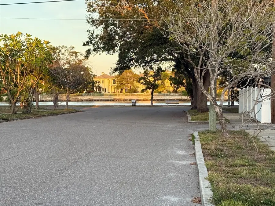 401 Columbia Drive, Tampa, FL 33606 - Image #2