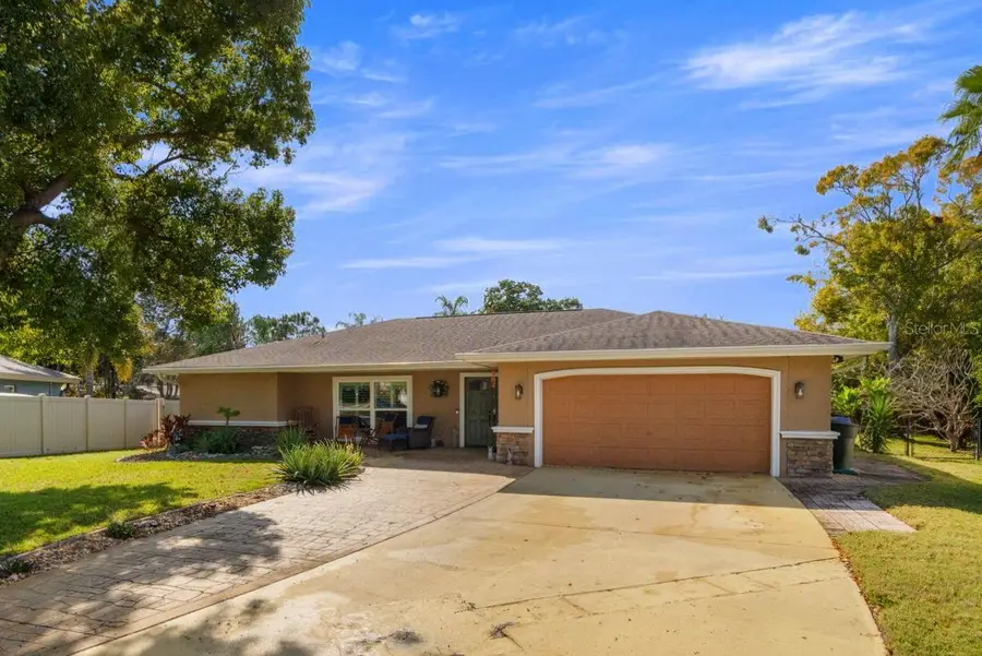 1205 Royal Oak Drive S, Dunedin, FL 34698 - Image #2