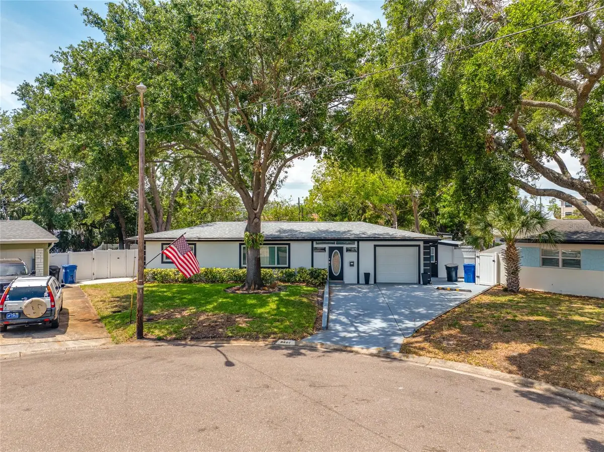 8444 8th Way N, Saint Petersburg, FL 33702 - Image #1