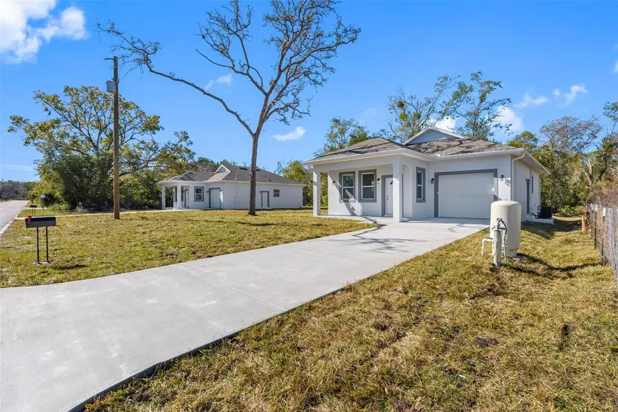 10271 Lake Drive, New Port Richey, FL 34654 - Image #2