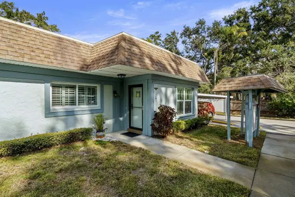 870 Loch Linnhe Lane #125, DUNEDIN, FL 34698