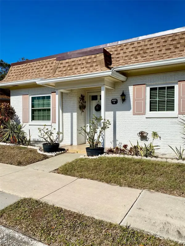 1650 S Lake Avenue #4, LARGO, FL 33756