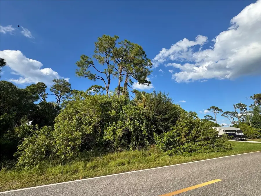 18082 Wintergarden Avenue, Port Charlotte, FL 33948 - Image #2