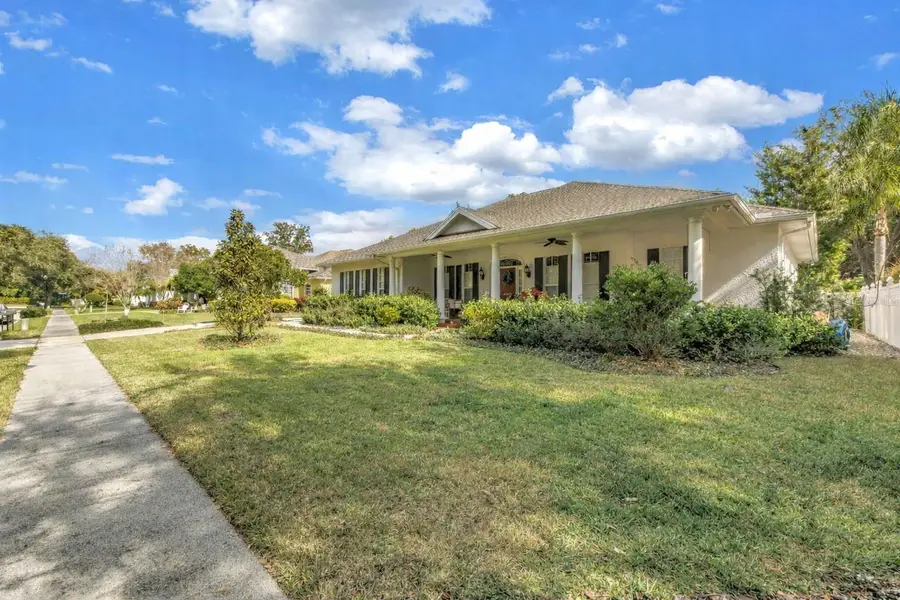 10403 Carroll Cove Place, Tampa, FL 33612 - Image #2