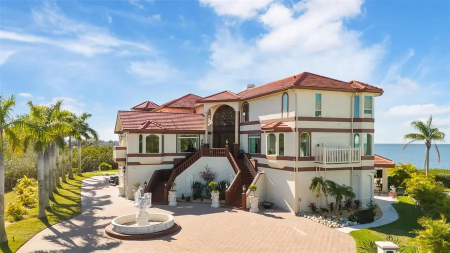 2115 Alexis Court, Tarpon Springs, FL 34689 - Image #2