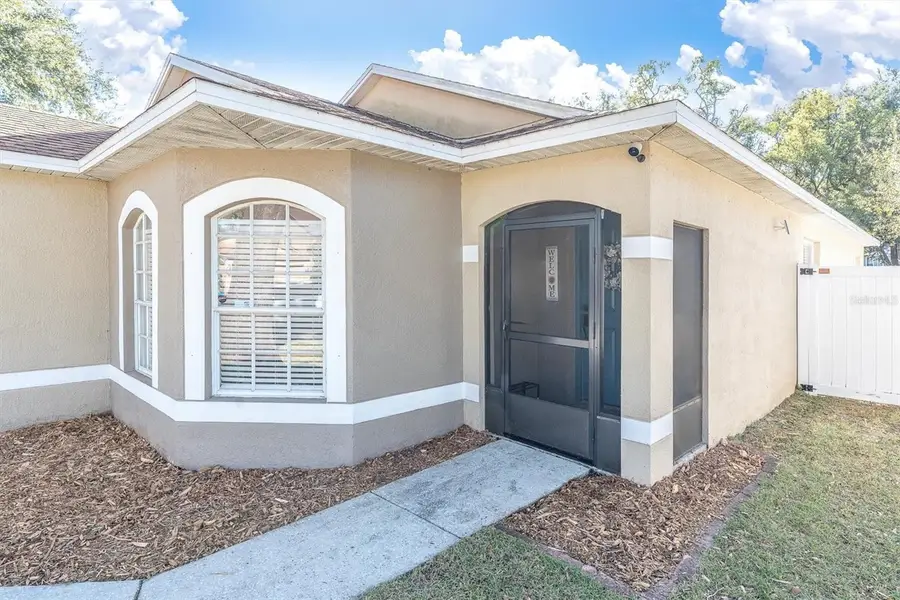 8729 Morrison Oaks Court, Temple Terrace, FL 33637 - Image #2
