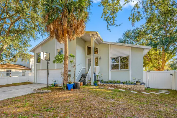 756 61st Avenue Ne, ST PETERSBURG, FL 33703