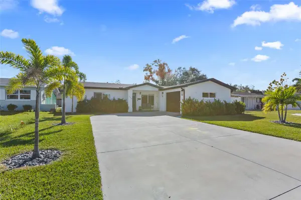 420 42nd Avenue Ne, ST PETERSBURG, FL 33703