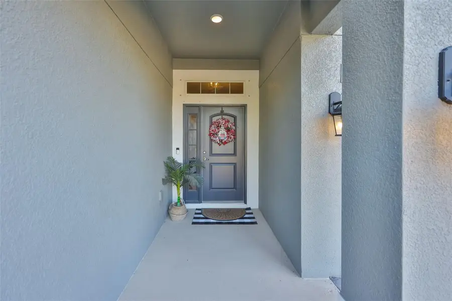 14524 Scottburgh Glen Drive, Wimauma, FL 33598 - Image #2