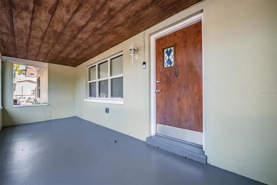 2025 Plaza Dolores, Clearwater, FL 33755 - Image #3