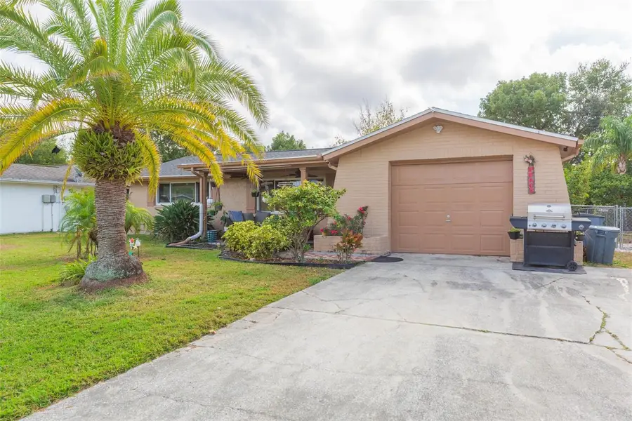 7906 Cherrytree Lane, New Port Richey, FL 34653 - Image #2