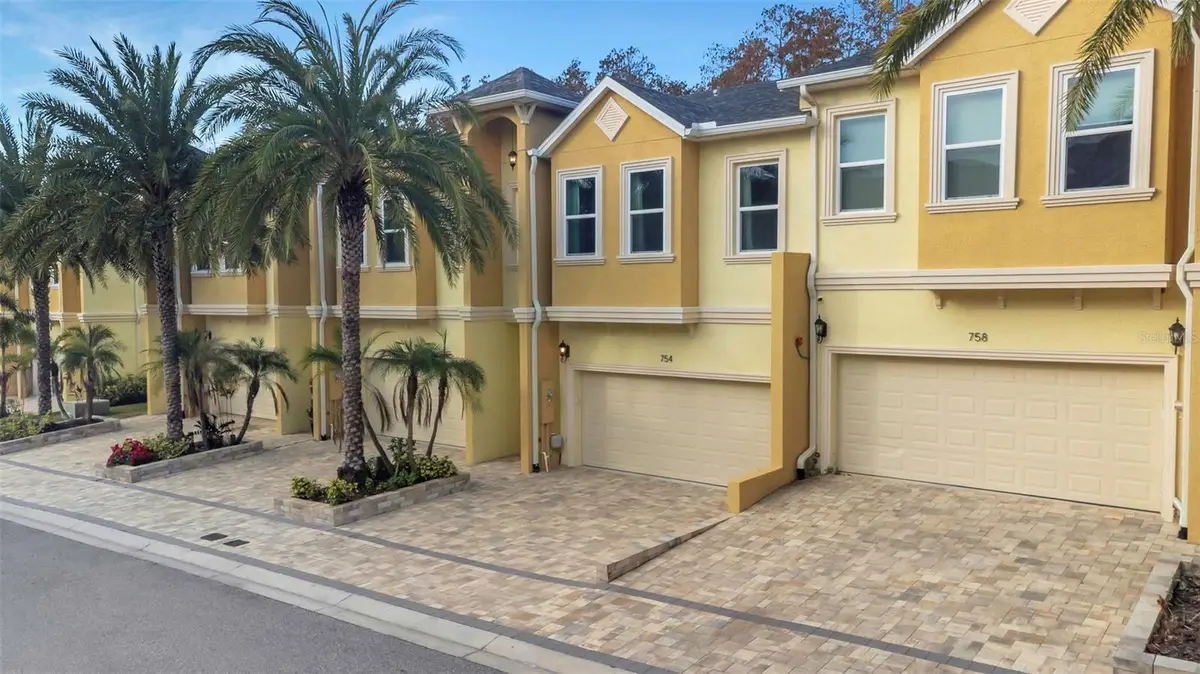 754 Grand Cypress Lane, Tarpon Springs, FL 34689 - Image #1