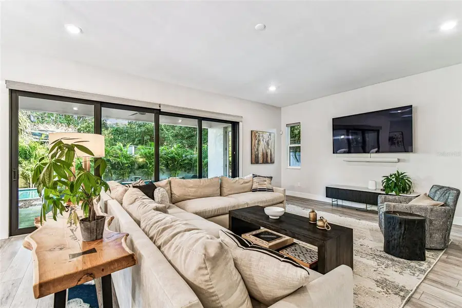 3704 S Lynwood, Tampa, FL 33611 - Image #3