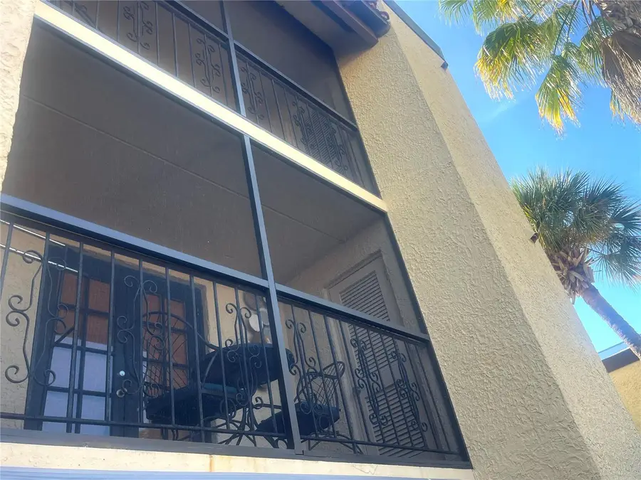 5305 San Sebastian Court #228, Tampa, FL 33609 - Image #3