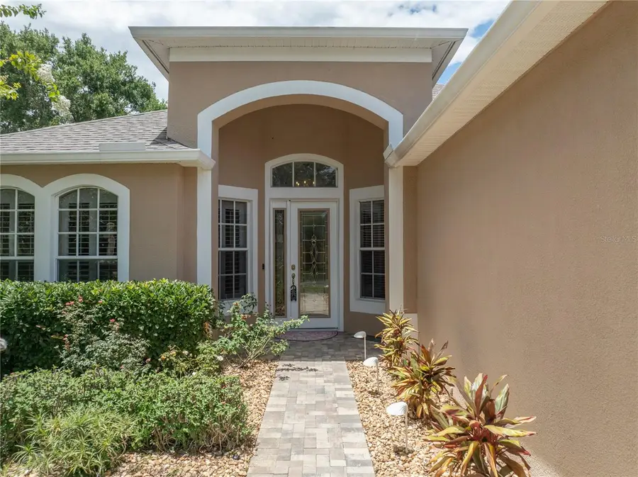 11610 Grove Arcade Drive, Riverview, FL 33569 - Image #3