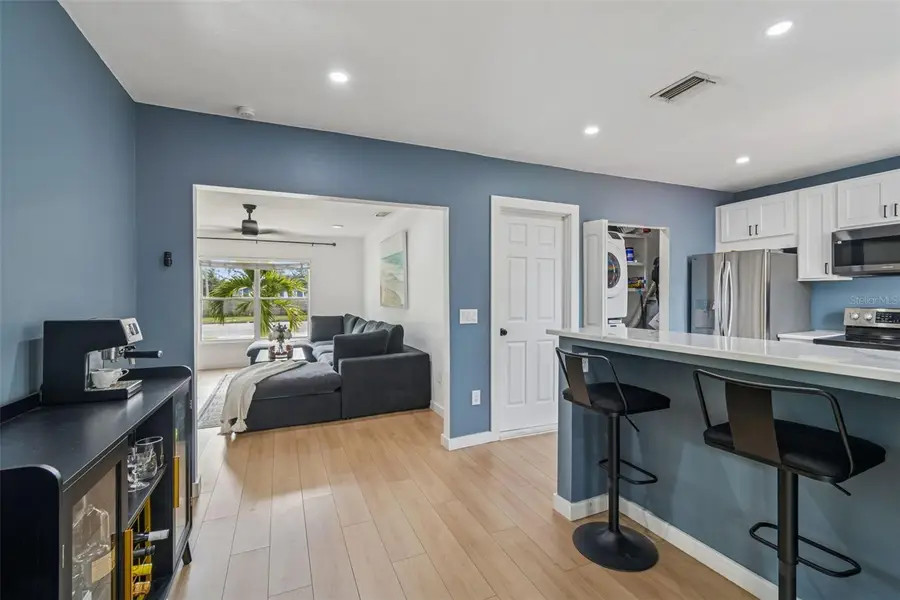 155 83rd Street N, Saint Petersburg, FL 33702 - Image #3