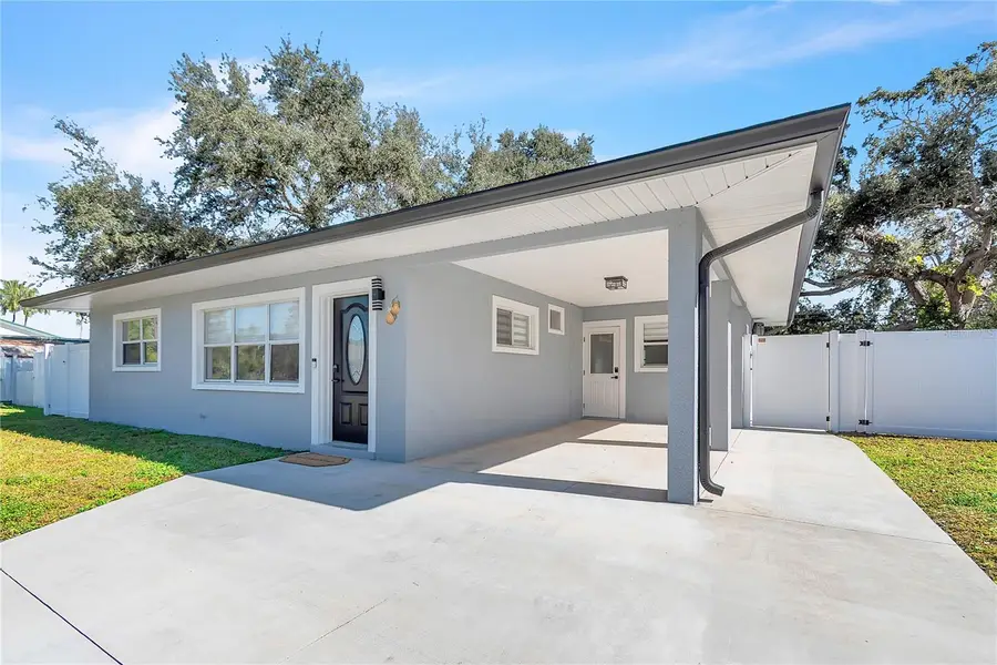 2049 Woodward Avenue, Dunedin, FL 34698 - Image #3