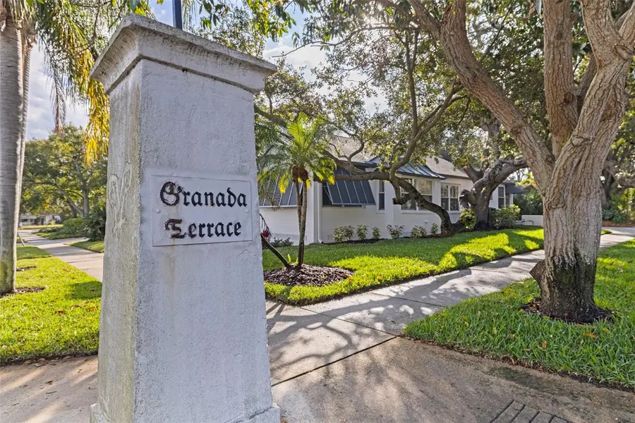 106 25th Avenue Ne, Saint Petersburg, FL 33704 - Image #2