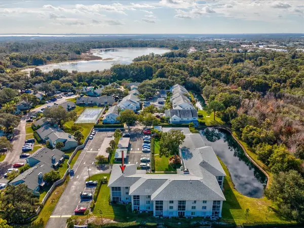 2737 Enterprise Road E #111, CLEARWATER, FL 33759