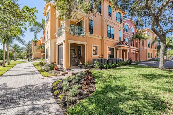 2733 Via Cipriani #814A, CLEARWATER, FL 33764