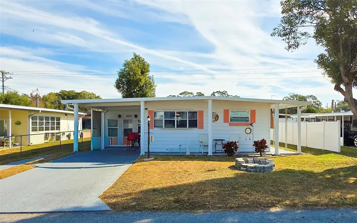 5250 Betmar Drive, Zephyrhills, FL 33542 - Image #1