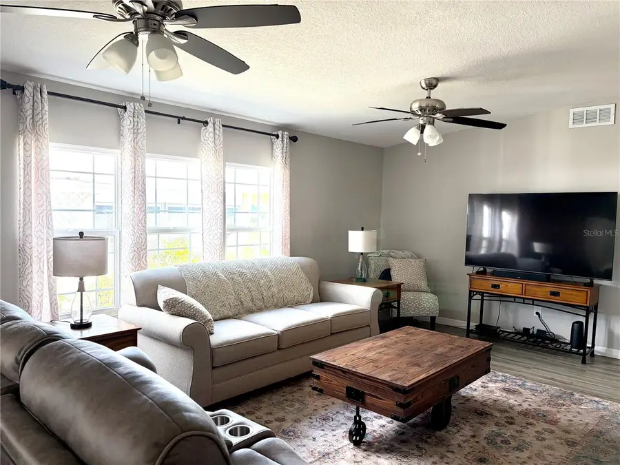 175 N Saint Thomas Circle, Apollo Beach, FL 33572 - Image #3