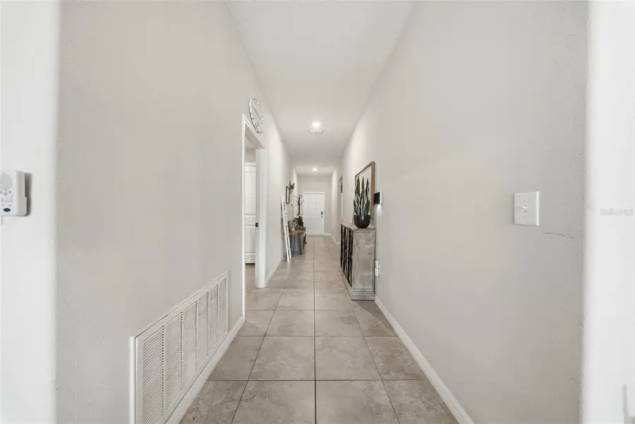 15517 Bawtree Gate Lane, Sun City Center, FL 33573 - Image #3